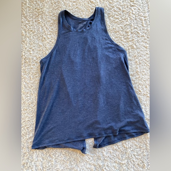 Gap: Tank Top - Picture 10 of 14